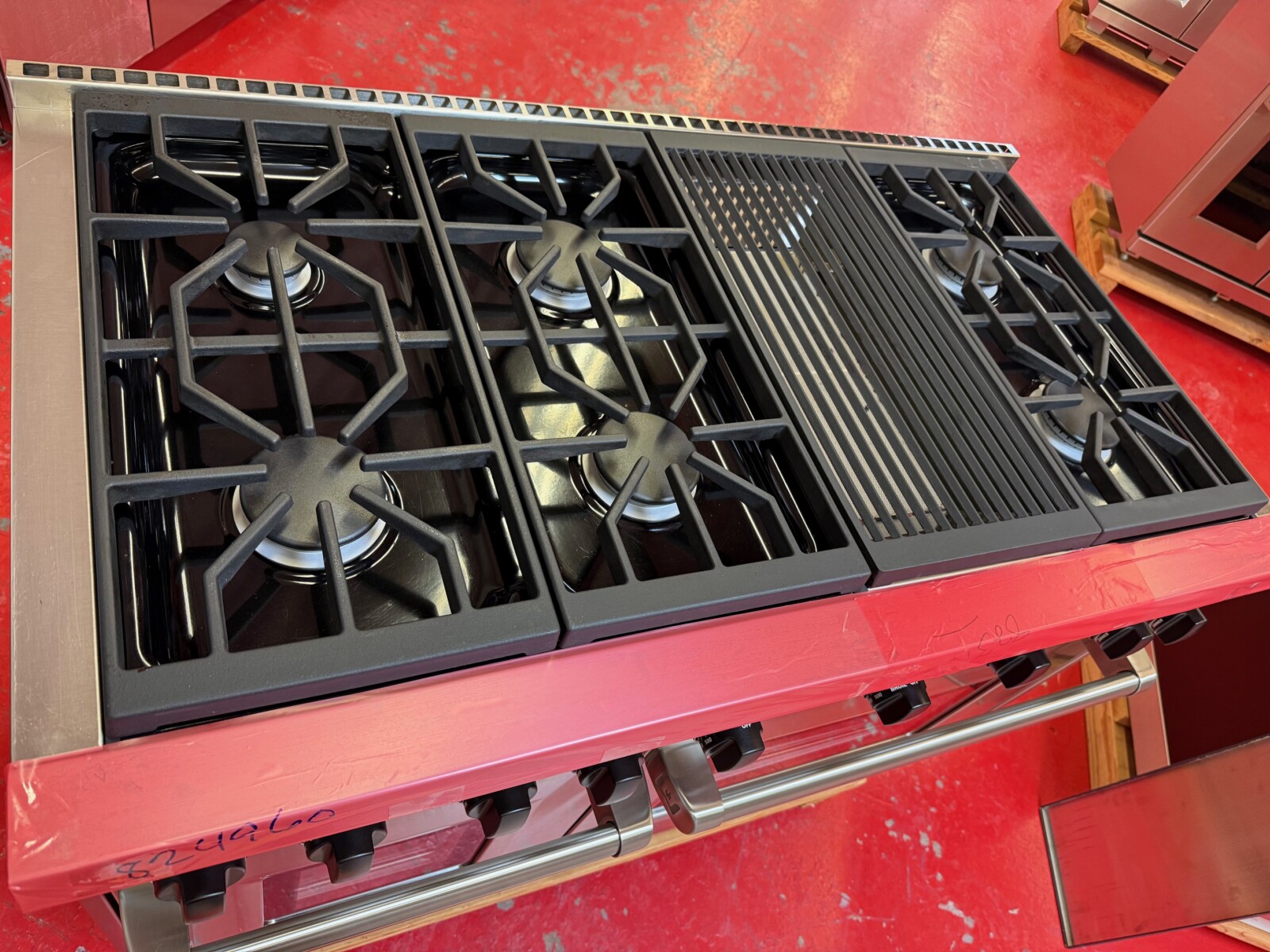 48'' Wolf Propane Range GR486CLP (Used, Propane) - Image 7