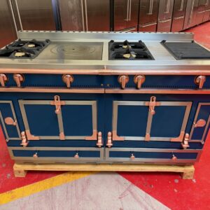 60” La Cornue Chateau 150 Dual Fuel Range CH5BRGEU17 Blue With Copper & S/S Trim (Used & Propane)