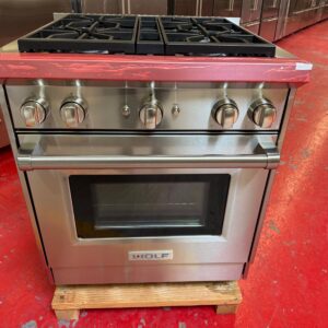 30” Wolf Natural Gas Range GR304 (Used)