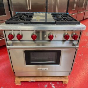 36'' Wolf Gas Range GR364G Natural Gas (Used)