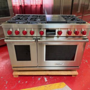48” Wolf M Series Dual Fuel Range DF48650GSP (New Showroom Model)