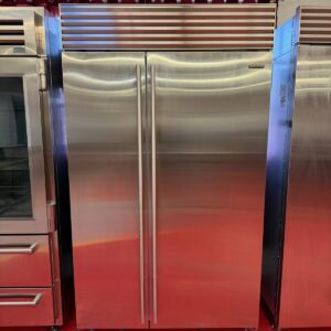 48” Subzero Refrigerator Freezer Side By Side BI48SSTH (Used 10/2022)