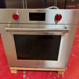 30'' Wolf M Series Single Wall Oven SO30PMSPH (New Showroom Model)