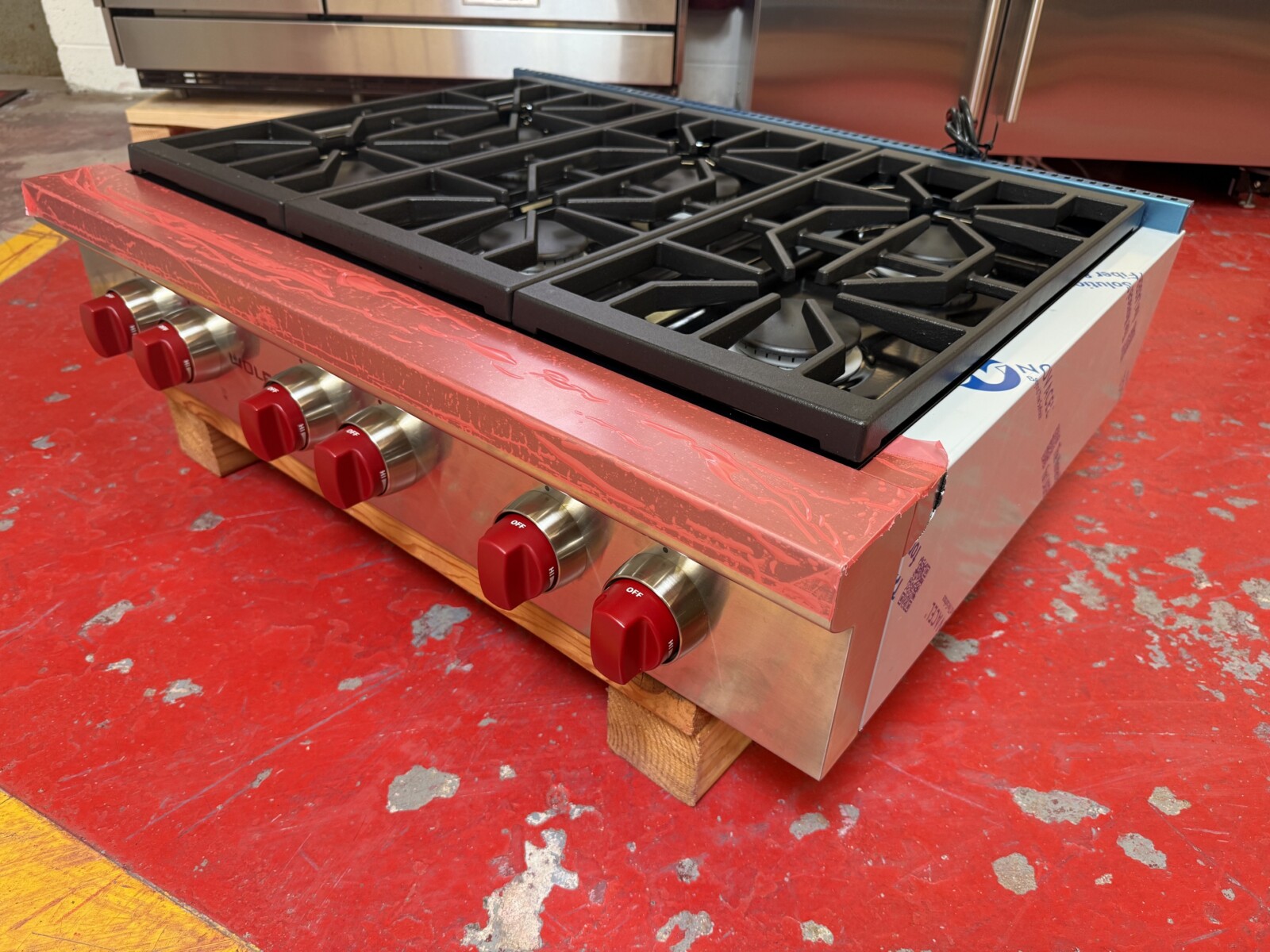 36'' Wolf Natural Gas Range Top SRT366 (Used) - Image 2