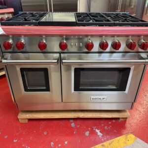 48” Wolf Natural Gas Range GR486G (Used)