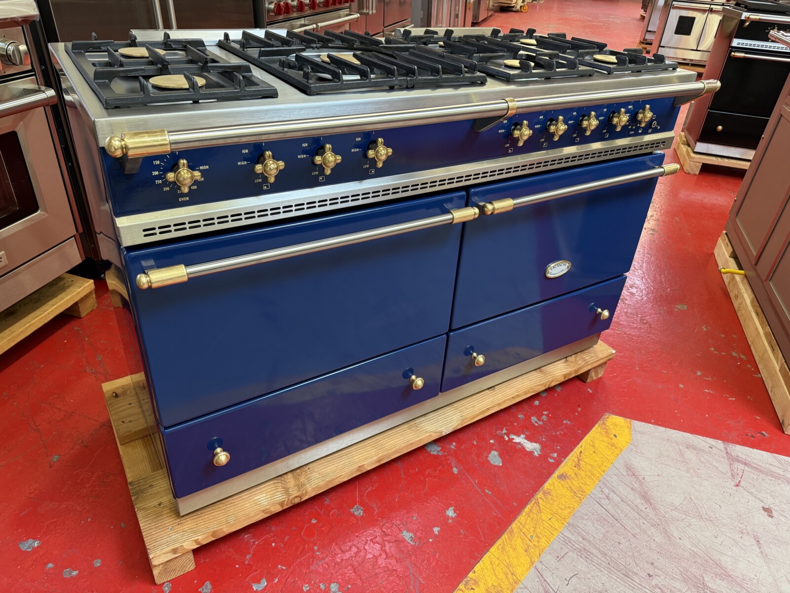55 5/16” Lacanche Sully Dual Fuel Range Blue With Brass DUS1402D02GDA (Used) - Image 3