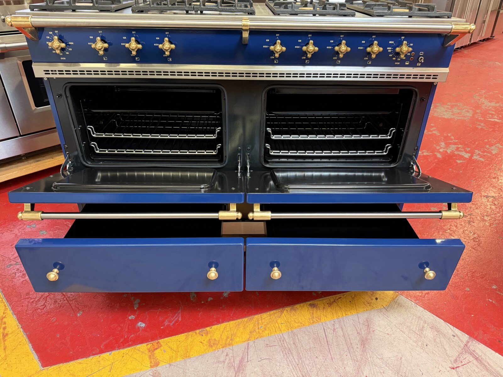 55 5/16” Lacanche Sully Dual Fuel Range Blue With Brass DUS1402D02GDA (Used) - Image 10