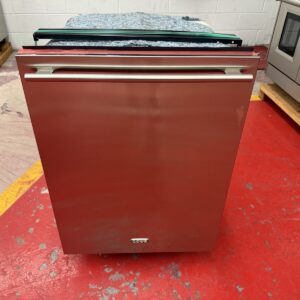 24'' Cove Dishwasher With S/S Panel & Handle DW2450 (New Showroom Model)