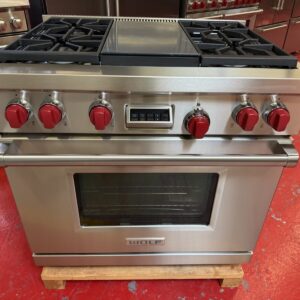 36'' Wolf Dual Fuel Range DF364G (New Showroom Model)