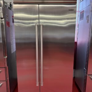 42'' Subzero Refrigerator Freezer Side By Side BI42SSPH (Used 09/2015)