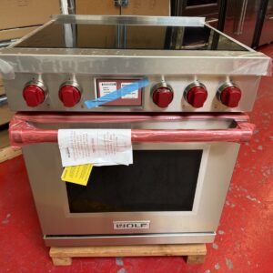 30'' Wolf Professional Induction Range IR30451SP (New)