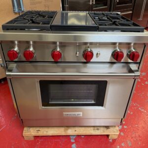 36” Wolf LP Range GR364G (Slightly used & Propane)