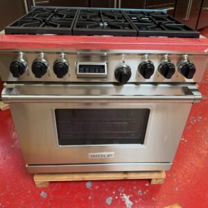 36” Wolf Dual Fuel Range DF366 (Used & Natural gas)