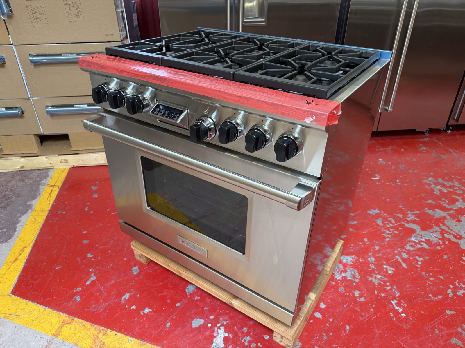 36” Wolf Dual Fuel Range DF366 (Used & Natural gas) - Image 3