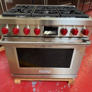 36” Wolf Dual Fuel M Series DF36650SP (Slightly Used)