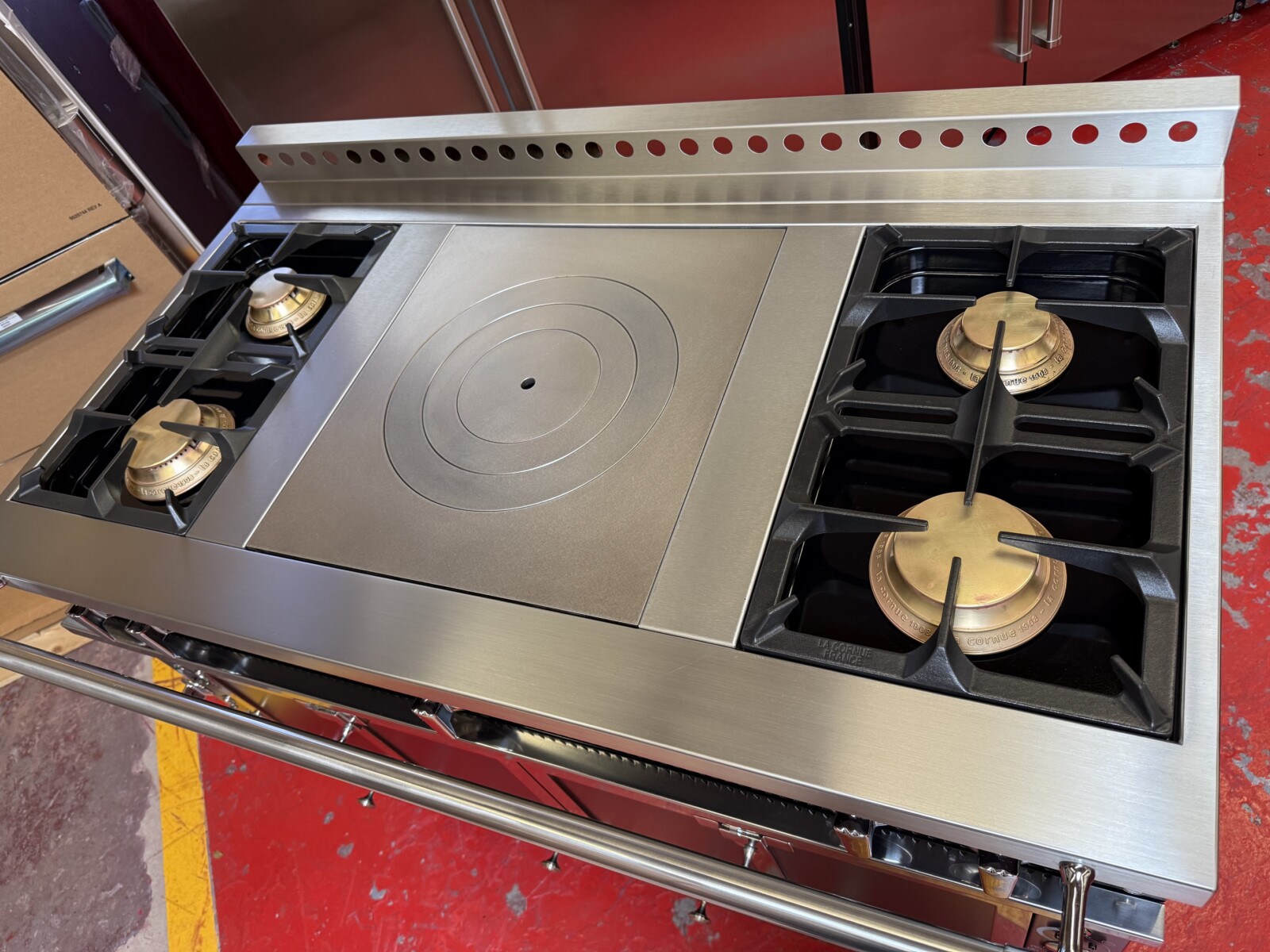 48” La Cornue Chateau 120 Dual Fuel Range CH2NCG0UE0 Black (Used) - Image 7
