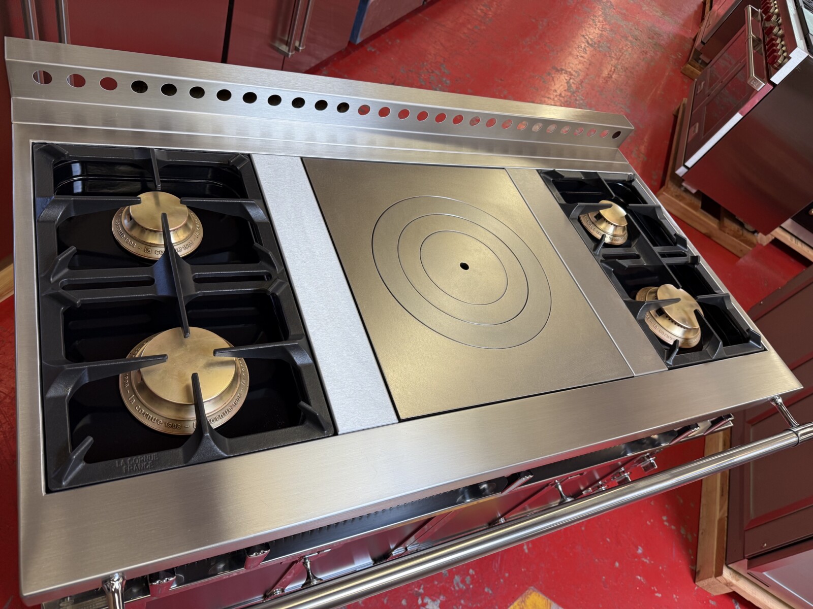 48” La Cornue Chateau 120 Dual Fuel Range CH2NCG0UE0 Black (Used) - Image 8