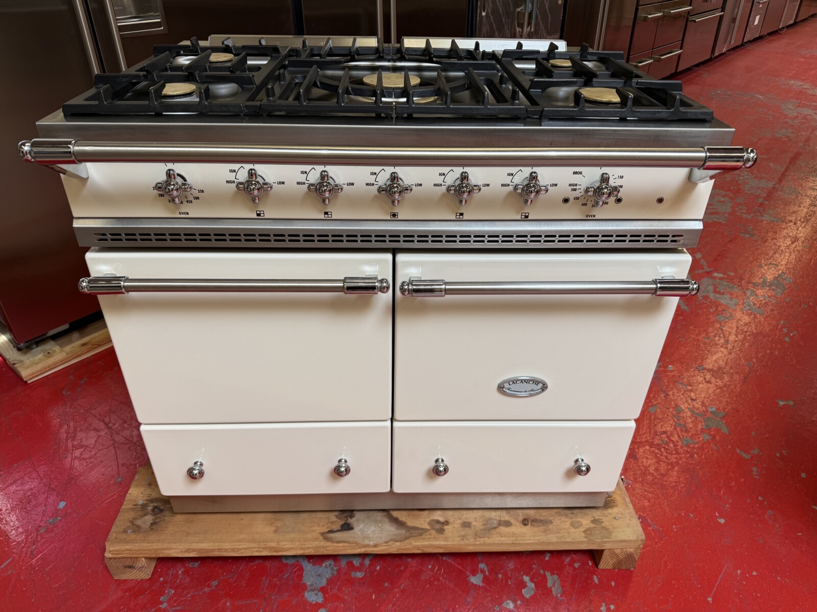 39 3/8” Lacanche Cluny Dual Fuel Range LCF1052GE White With S/S Trim (Used)