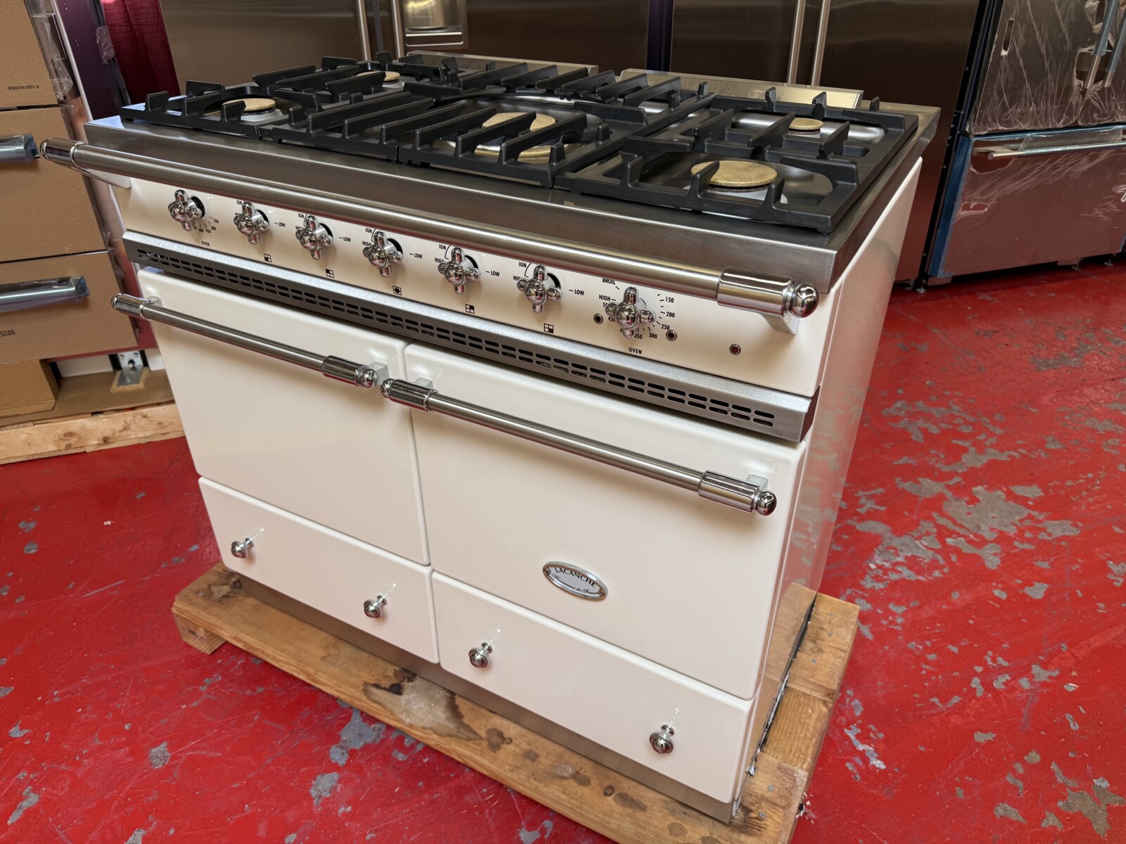 39 3/8” Lacanche Cluny Dual Fuel Range LCF1052GE White With S/S Trim (Used) - Image 3
