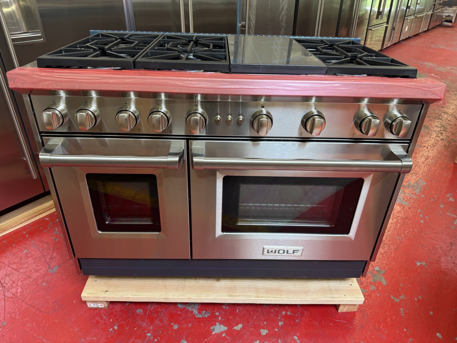 48” Wolf Natural Gas Range GR486C (Used)