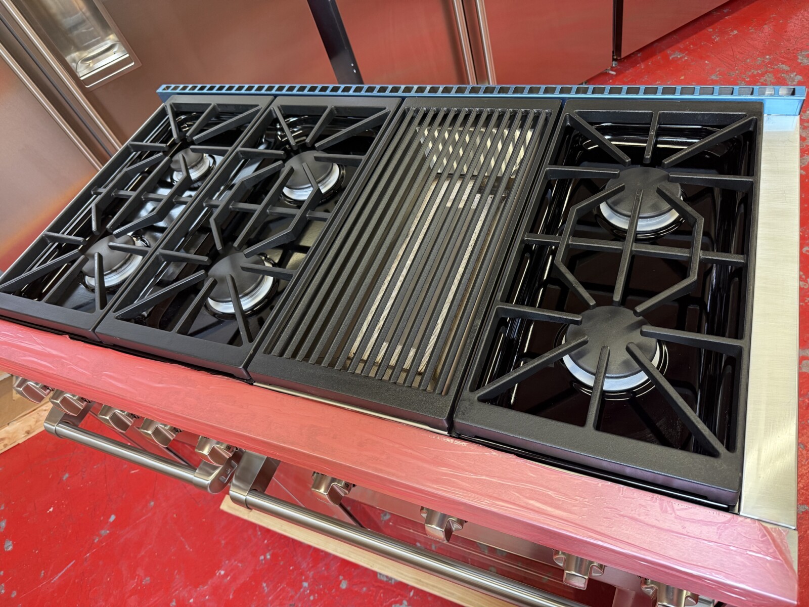 48” Wolf Natural Gas Range GR486C (Used) - Image 6