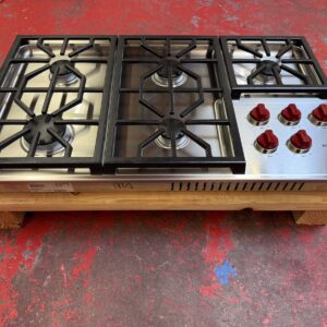 36'' Wolf Professional Series Gas Cooktop CG365PS (Used)