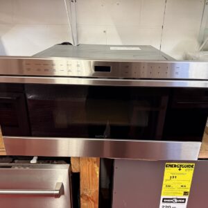 30'' Wolf Microwave Drawer MD30TES (Showroom Display)